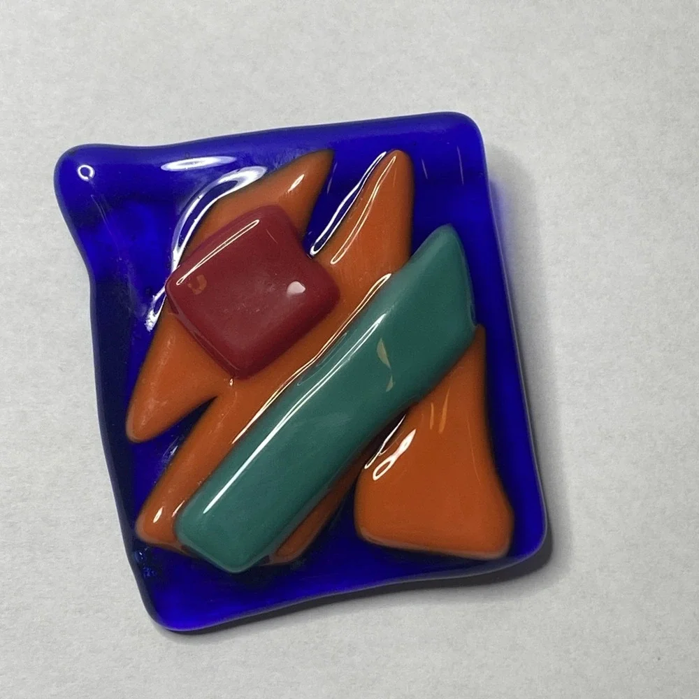 Art Brooch‎ Fused Glass Modernist Abstract MCM Style Signed Straus?
